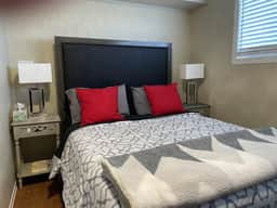 Hammer Haus III - Queen Room #3