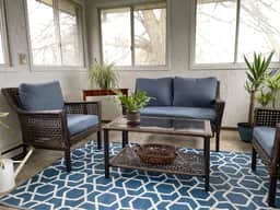 Hammer Haus III - Vacation Rental - Sleeps 8 - Near UW