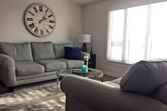 Hammer Haus II - 4 Bedrooms - Sleeps 5 Business  - Waterloo - Image 1