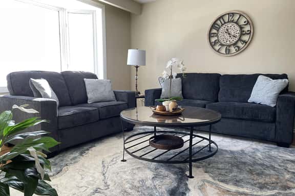 Hammer Haus III - Vacation Rental - Sleeps 8 - Near UW - Image 1