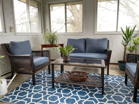 Hammer Haus III - Vacation Rental - Sleeps 8 - Near UW