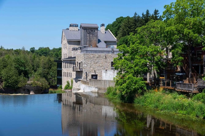 4. Elora
