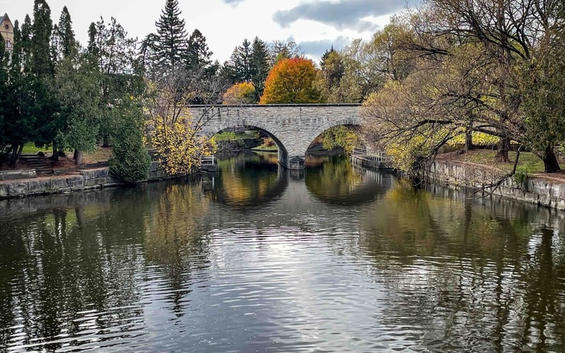 Huron Street Bridge over the Avon River